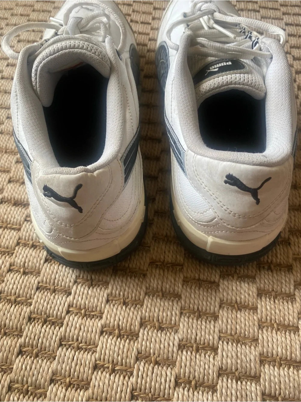 Puma Men’s White and Black Athletic Trainers